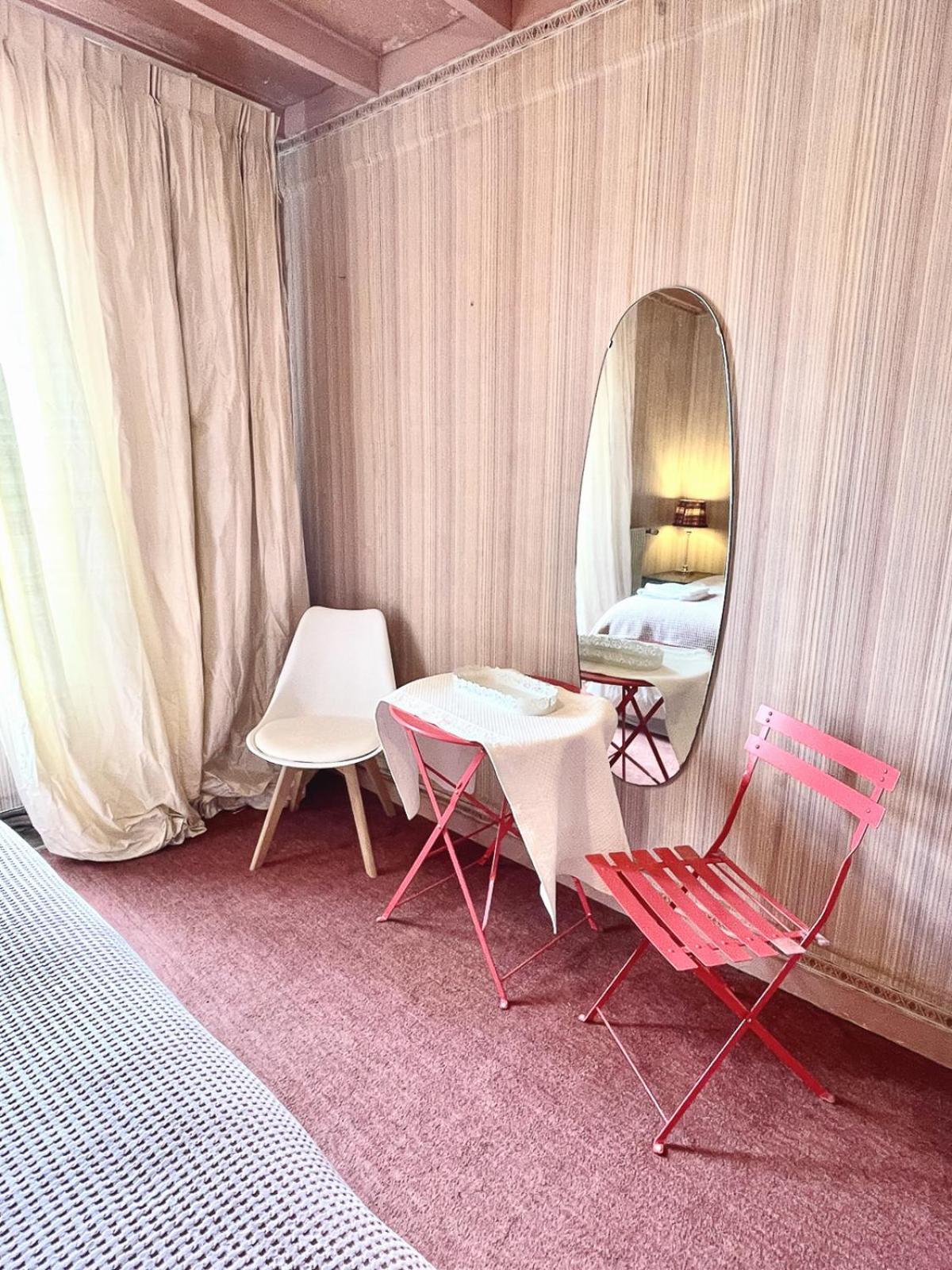 Studio Loubes Bernac Exterior photo